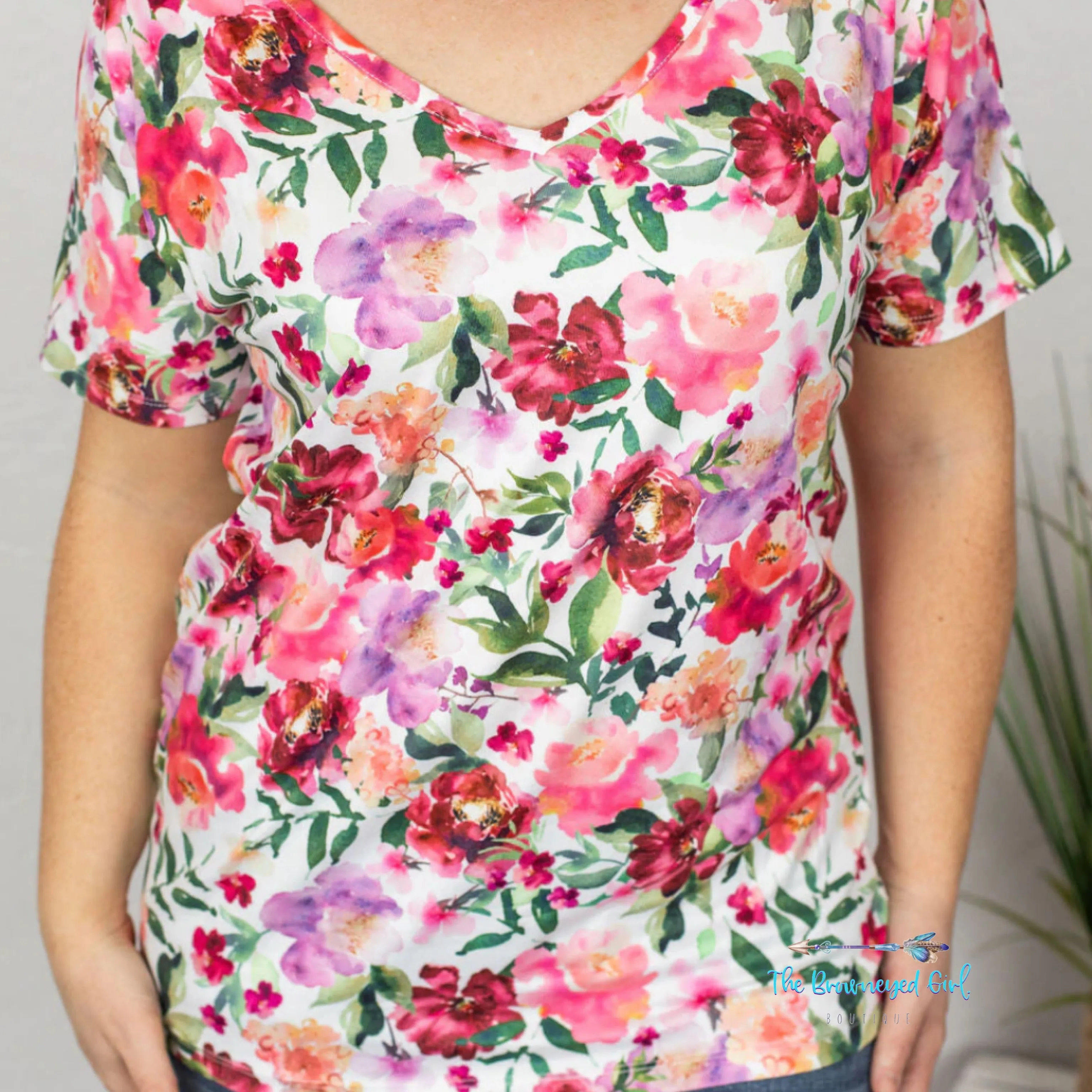 Chole Cozy Bright Floral Tee