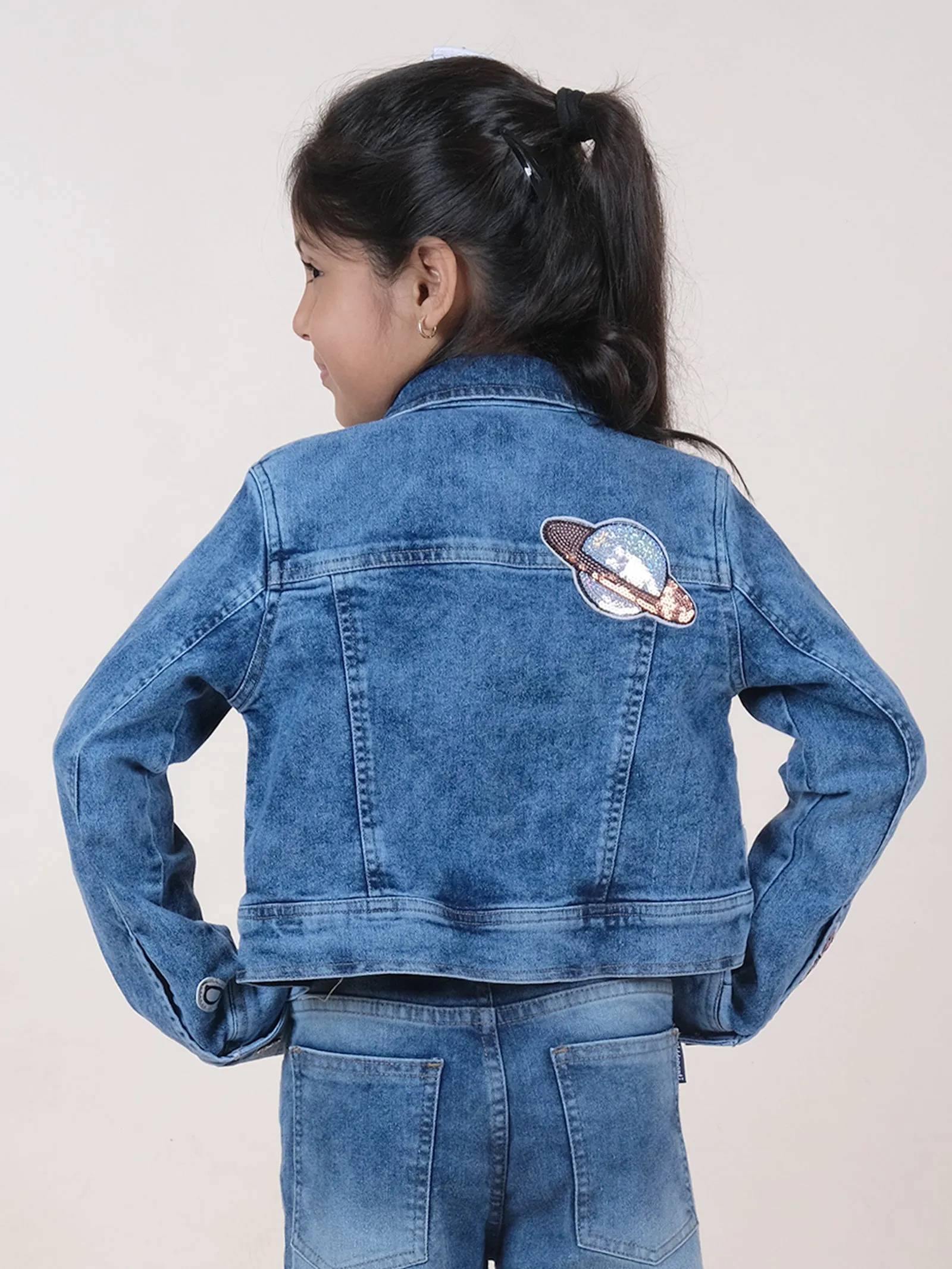 Girls Full Sleeve Multi Patch Detailed Crop Denim Jacket