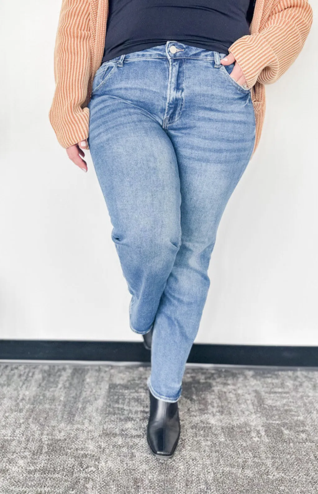 Jessie High Rise Risen Jeans