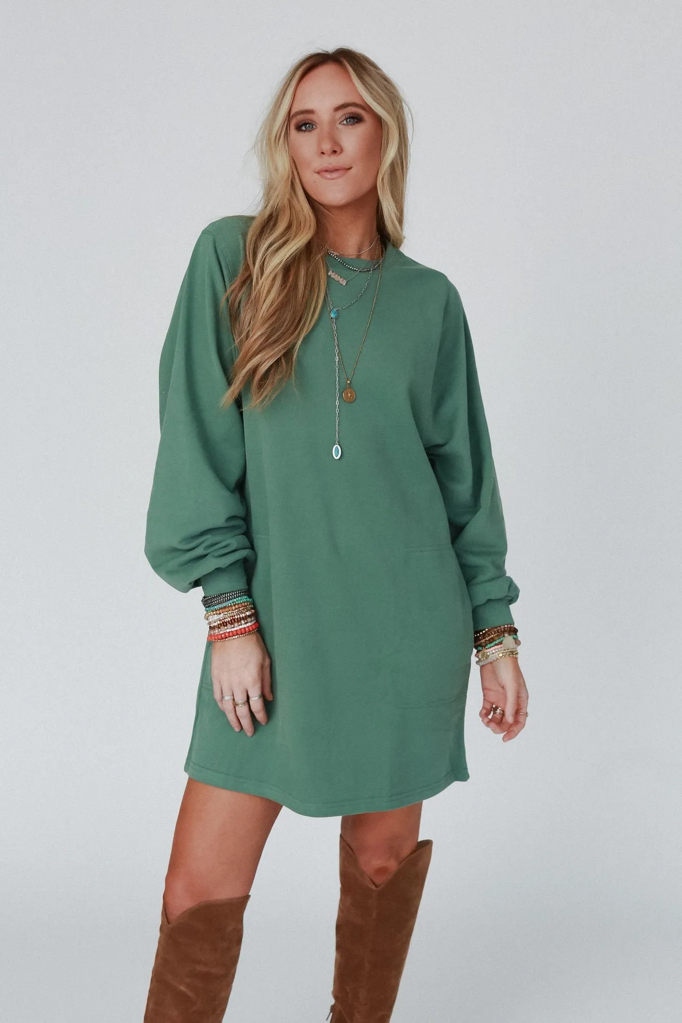 Walk In Love Pocketed Crew Neck Tunic - Green